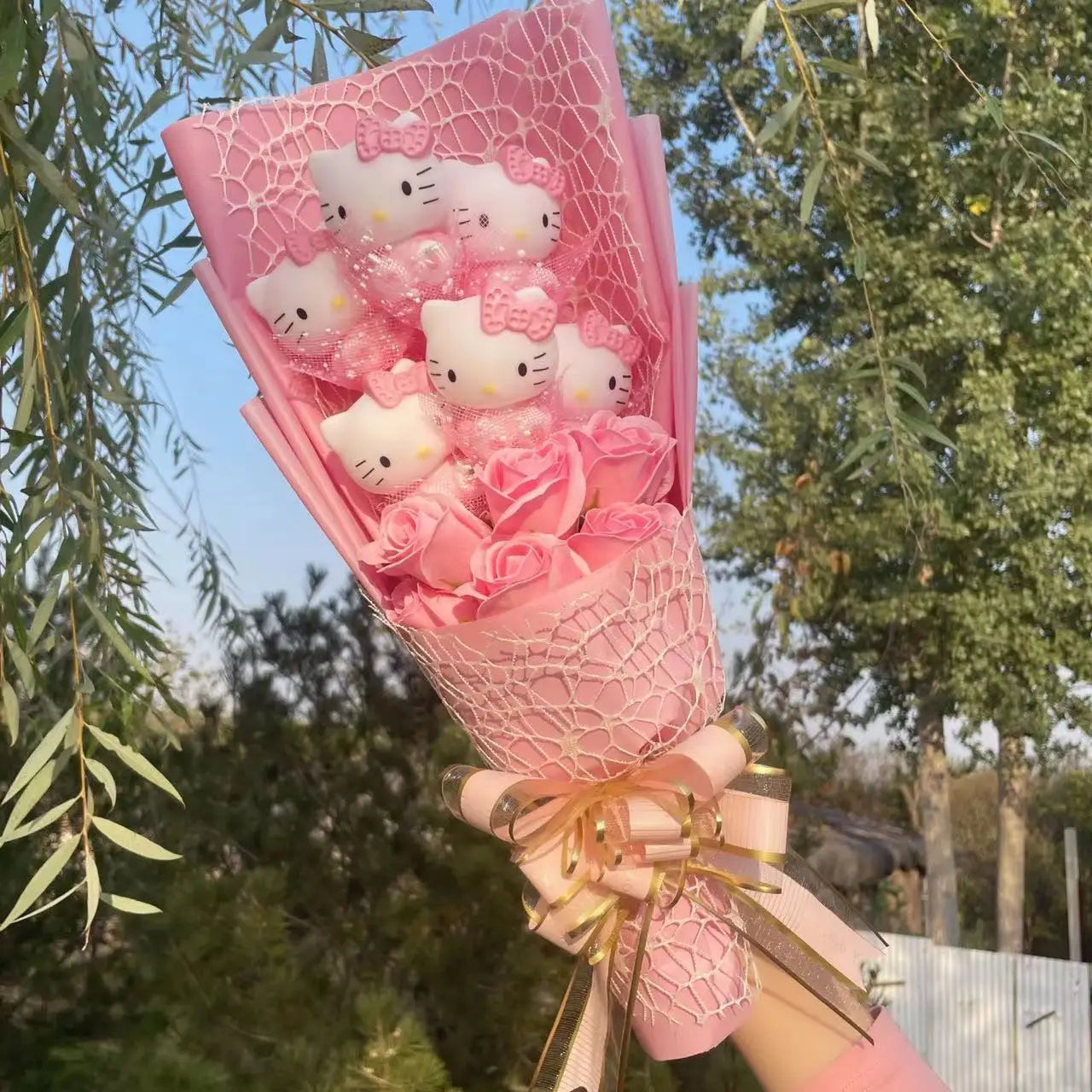 Multiple Hello Kitty Plush Bouquet - Kyootii