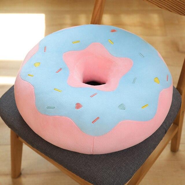 https://kyootii.com/cdn/shop/files/donut-cushion-pillow-plush-kyootii-2-33724761112871.jpg?v=1700201394
